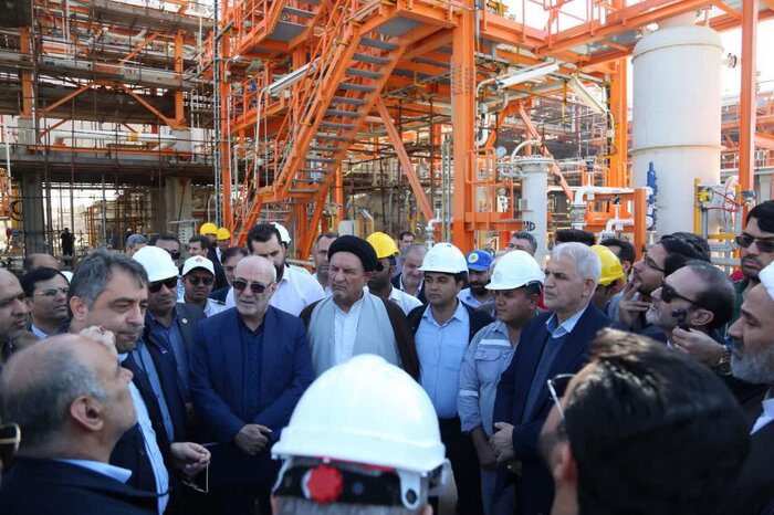 جریمه فلرسوزی شرکتهای نفتی در مسیر بهینهسازی مصرف سوخت قرار میگیرد