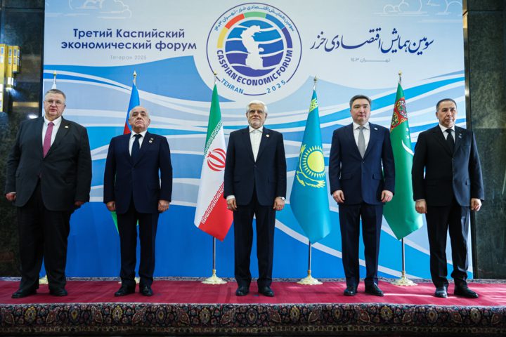 معاون نخست‌وزیر روسیه در نشست تهران: تور کشتی کروز در دریای خزر ایجاد شود