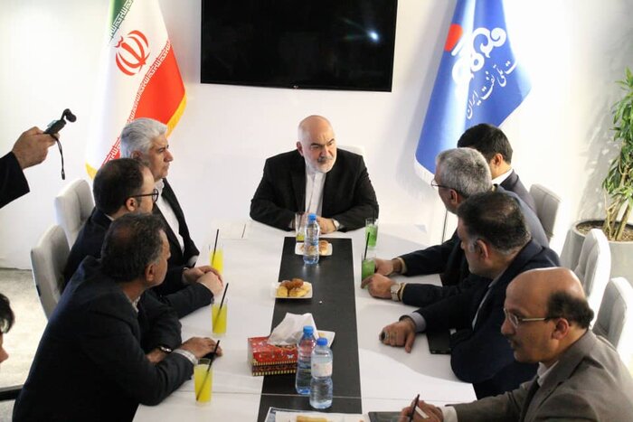 استاندار خوزستان: حمایت از تولیدکنندگان بومی را وظیفه خود می‌دانیم