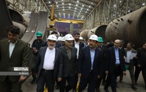 استاندار: خوزستان می‌تواند به قطب تولید کشور تبدیل شود