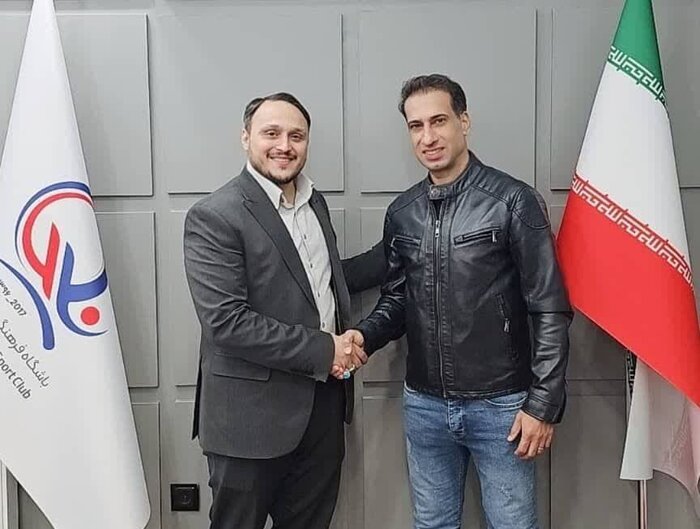 بمب کهکشانیها در میدان نقلوانتقال فوتسال؛ فولاد زرند در کما