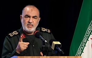 سردار سلامی: هر نقطه‌ای که مبدا تهاجم باشد؛ مقصد تهاجم خواهد شد
