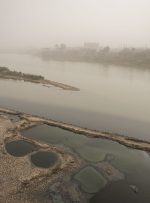 گرد و خاک در راه خوزستان