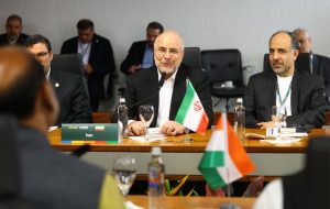 تاکید ایران و هند بر گسترش همکاری های اقتصادی و پارلمانی در حاشیه اجلاس بریکس