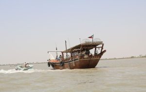 توقیف لنج تجاری حامل بار قاچاق در آبراه اروند توقیف لنج تجاری حامل بار قاچاق در آبراه اروند