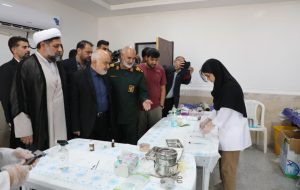 حضور کاروان پزشکی سپاه، جلوهای از روحیه جهادی و خدمت به محرومان است حضور کاروان پزشکی سپاه، جلوهای از روحیه جهادی و خدمت به محرومان است