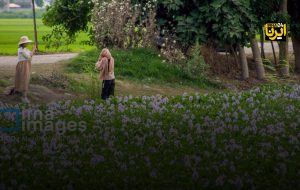 عکس یادگاری با گل مهاجم عکس یادگاری با گل مهاجم