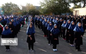 ۲ میلیون دانش‌آموز مقطع متوسطه اول، هوش مصنوعی را فرا می‌گیرند